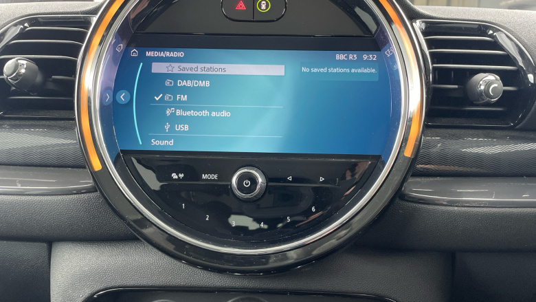 MINI Clubman 1.5 Cooper Classic 6dr Petrol Estate